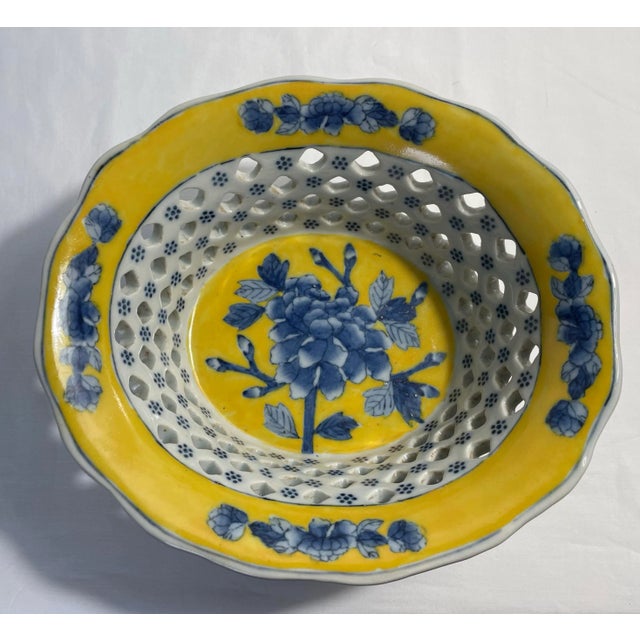 Chinese Vintage Blue and Yellow Reticulated Basket Bowl For Sale - Image 3 of 7