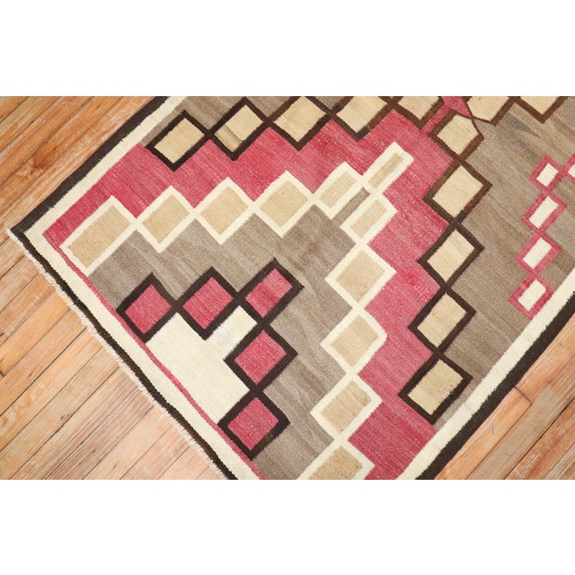 Antique American Navajo Ivory Tribal Rug - 3'5" x 6'2" For Sale - Image 4 of 10