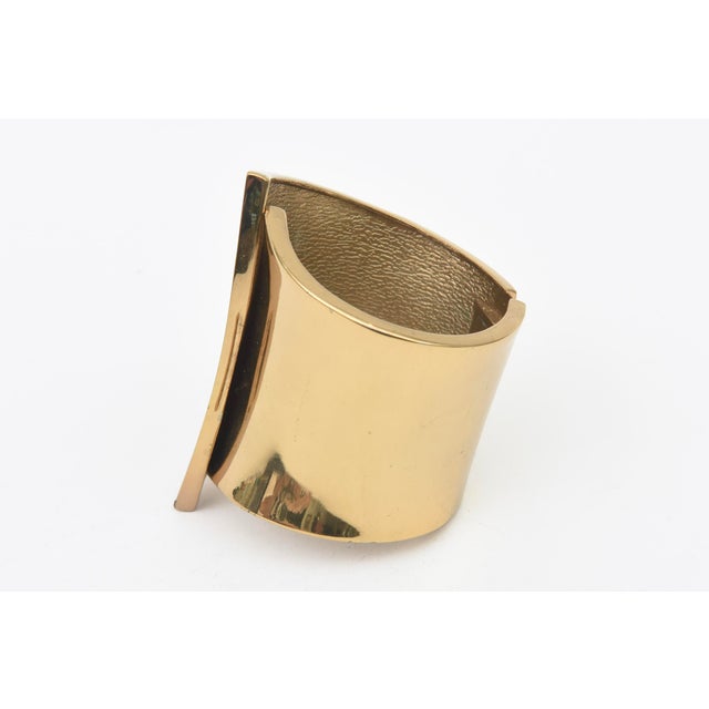 Modern Vintage Gold Plated Sculptural Wide Cuff Hinged Bracelet For Sale - Image 3 of 10