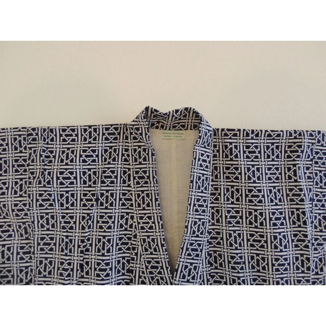 Wearable Blue and White Cotton Printed Fabric Kimono For Sale - Image 4 of 7