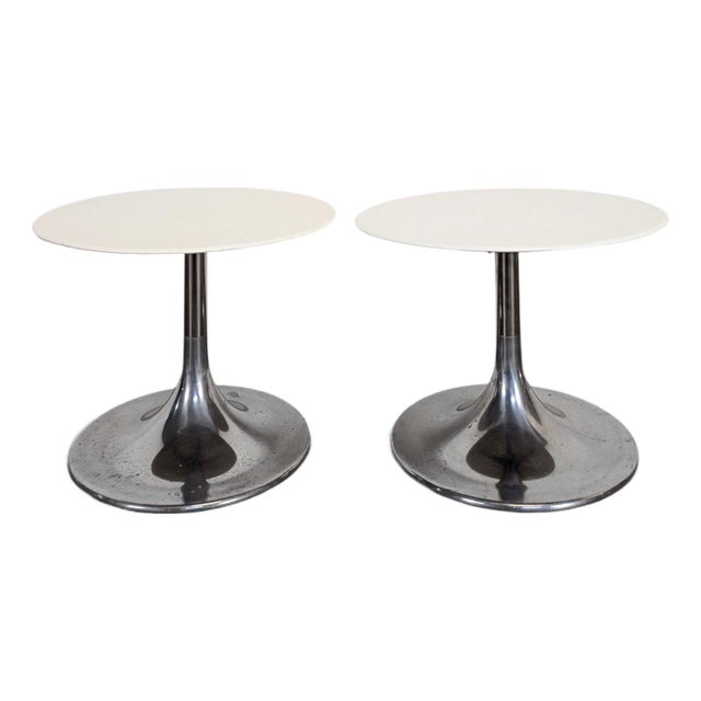 Space Age Style Tulip Tables, Set of 2 For Sale