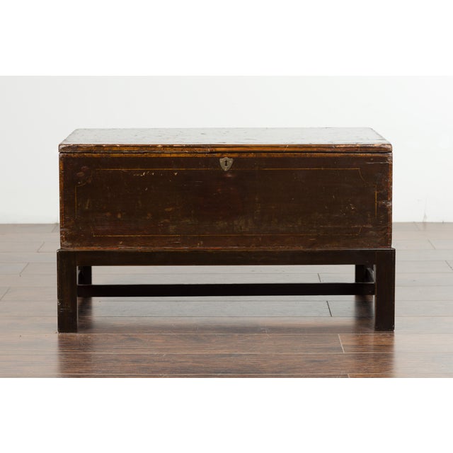 English 19th Century Painted Wood Box Mounted on a Newer Custom Stand For Sale In Atlanta - Image 6 of 12