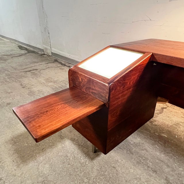 C. 1970s Unique Studio Craft Modernist Rosewood and Teak Doctor's Desk For Sale - Image 10 of 14