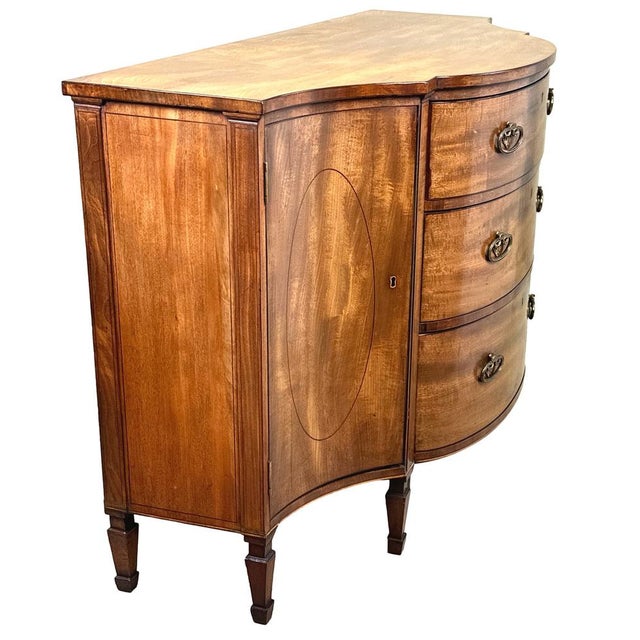 Antique Georgian Serpentine Commode, 1800 For Sale - Image 14 of 15