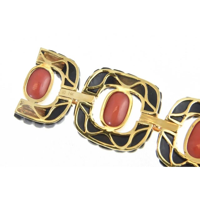 Metal Dramatic Onyx Coral Diamond Gold Link Bracelet For Sale - Image 7 of 10