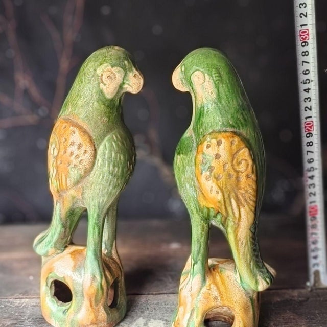 Traditional Pair of Vintage Sancai Glazed Parrot Figures – 11.8" Ceramic Bird Sculptures For Sale - Image 3 of 10
