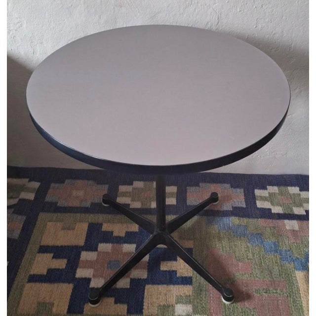 Mid 20th Century Contract Base Circular Side Table by Eames for Herman Miller, 1960s For Sale - Image 5 of 10