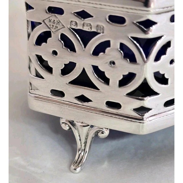 Antique Sterling Silver Three-Piece Cruet Set, Birmingham, 1926, Set of 3 For Sale - Image 14 of 18
