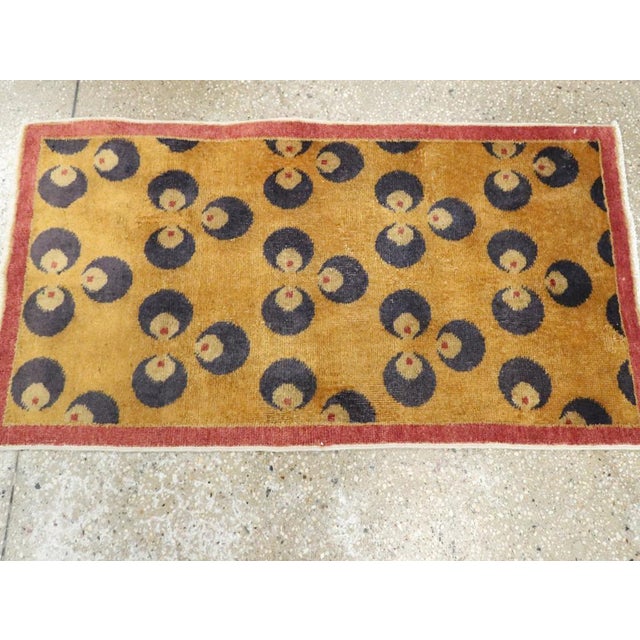 Galerie Shabab Collection Mid-20th Century Turkish Anatolian Deco Throw Rug For Sale - Image 4 of 7