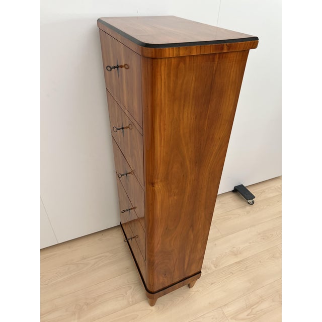 Biedermeier Five-Drawer Chiffonier in Cherry Veneer, South Germany, 1830s For Sale - Image 4 of 18