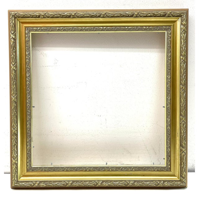 Italian Gold Wood Picture Frame Hooks, hanger Dimensions: exterior - 18” width x 1.25” depth x 18” height/ interior- 13.5”...