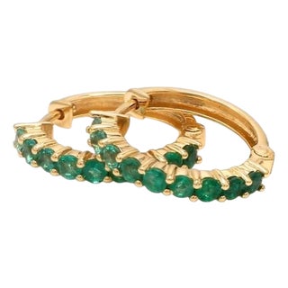 1.10 cts Natural Zambian emerald earrings in 14k gold For Sale