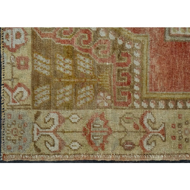 Turkish Turkish Vintage Rug 3'6" x 5' #16073 For Sale - Image 3 of 8