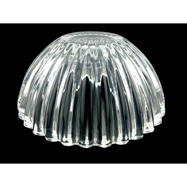 Modern Tiffany & Co Fluted Crystal Bowl With Heart Shaped Edge For Sale - Image 3 of 6