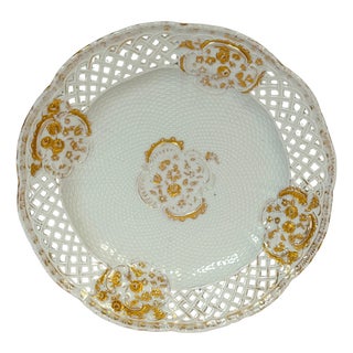 Meissen Marcolini-Period Reticulated Porcelain Plate, Circa (1774–1814) For Sale