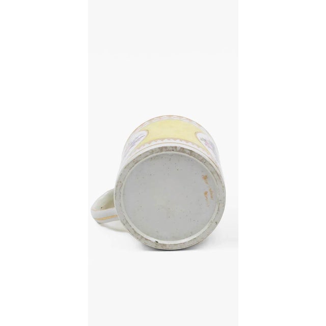 Antique Early 19th Century Georgian Chamberlains Worcester Yellow Ground Mug With Oval Panels of Flower Bouquets Circa 1800 For Sale In New York - Image 6 of 11