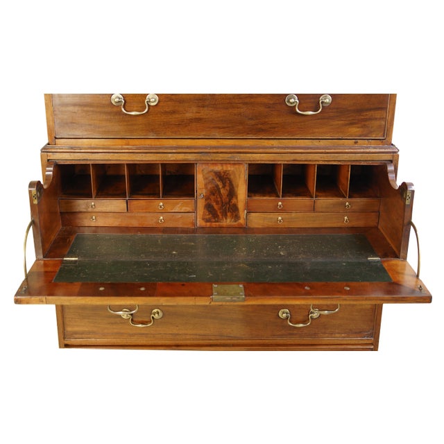 18th Century George III Mahogany Chest of Drawers/Secretary Desk For Sale - Image 10 of 11