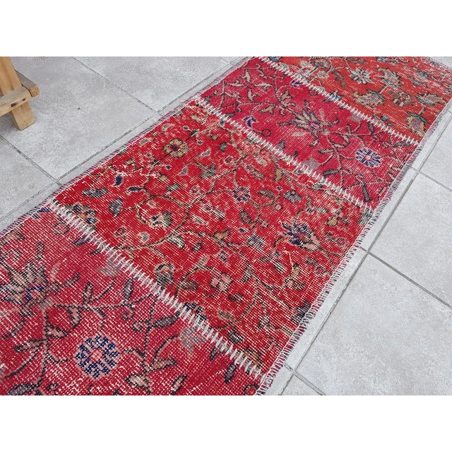 1960s Anatolian Bohemian Oushak Runner For Sale - Image 10 of 10
