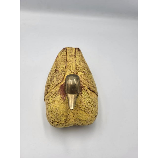 Wooden duck, vintage from the 1950s-70s, dimensions: height 7 cm, width 7.5 cm, depth 13 cm.