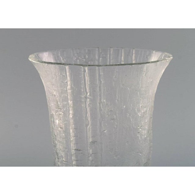 Mouth-Blown Art Glass Vase by Timo Sarpaneva, Finland, 1960s For Sale - Image 3 of 8