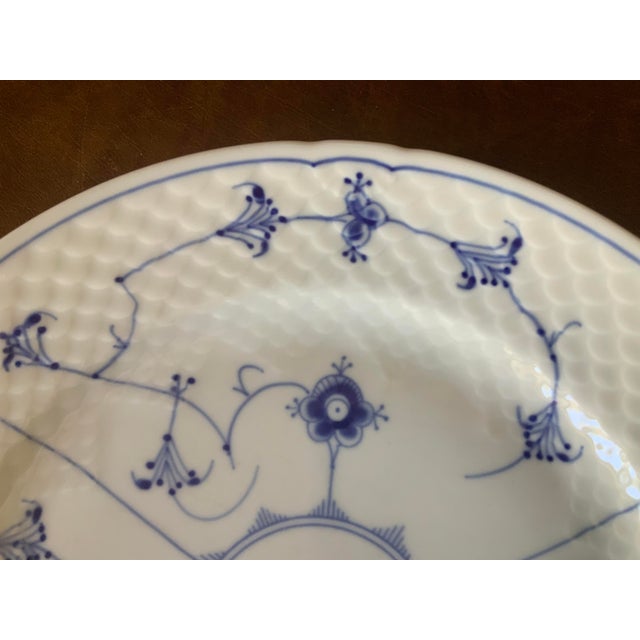 Bing & Grondahl Vintage Bing & Grondahl Blue Fluted Dinner Plate 624 For Sale - Image 4 of 8