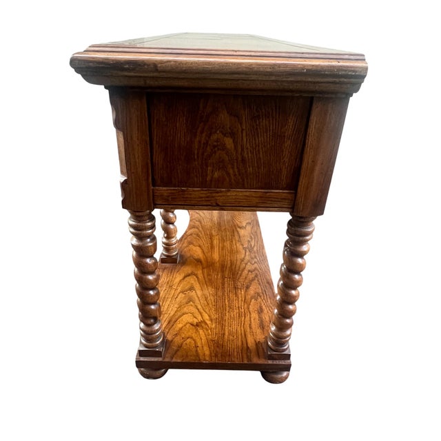 Late 20th Century Oak Barley Twist 3 Drawer Console / Sofa Table For Sale In New York - Image 6 of 18