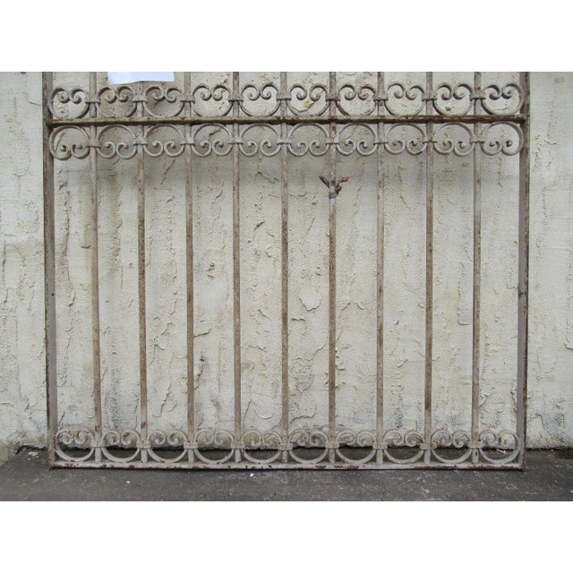 1900 - 1909 Antique Victorian Iron Gate For Sale - Image 5 of 6