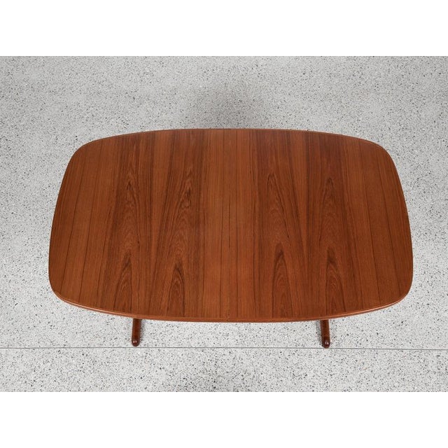 Mid-Century Modern Danish Extendable Oval Dining Table in Teak from Skovby, 1960s For Sale - Image 4 of 13