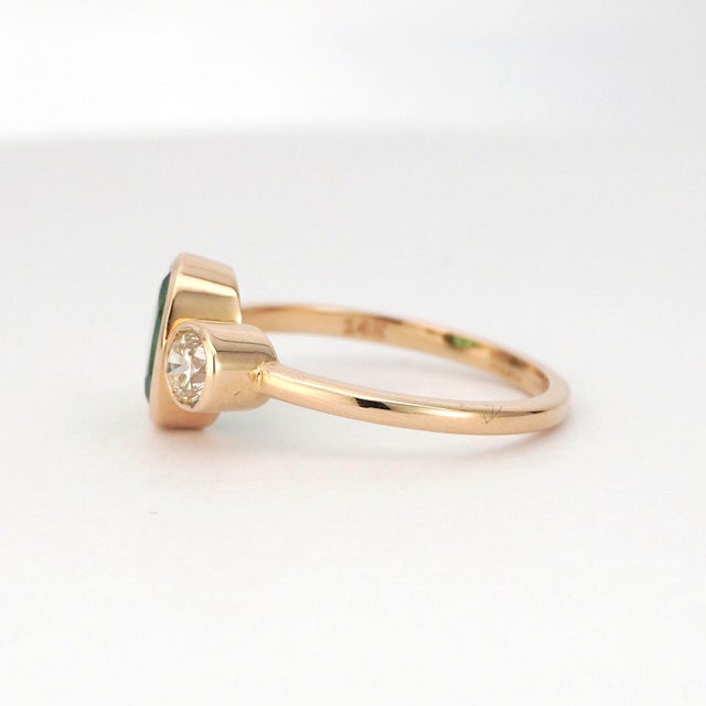 Contemporary 14k Gold Ring With Natural Diamond and Trillion-Cut Emerald, New For Sale - Image 3 of 18