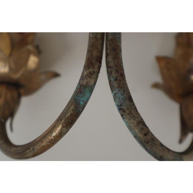 1950s Hollywood Regency Gilt Acanthus Leaf Wall Lights, 1950s, Set of 3 For Sale - Image 5 of 17