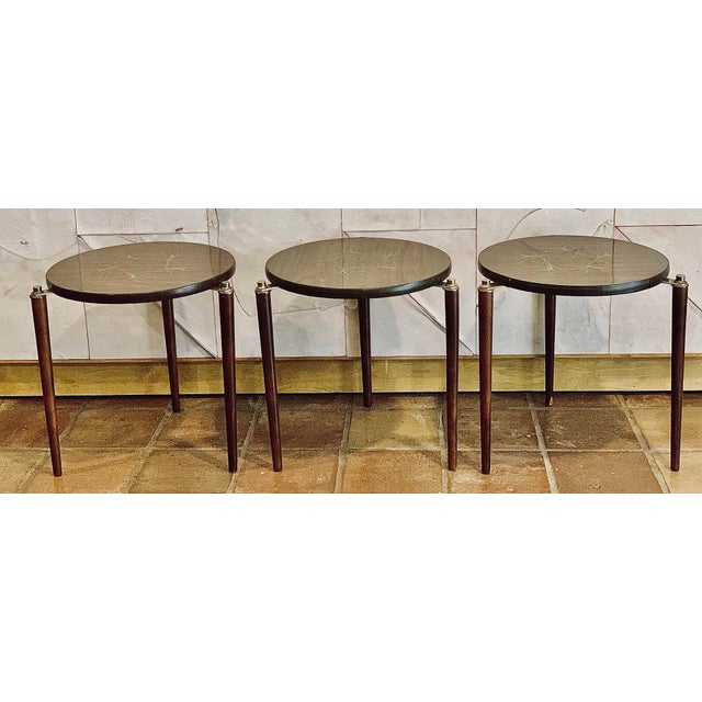 Vintage Mid-Century Modern Round Stacking, Drinks Side Tables With an Abstract ‘Atomic Ranch’ Design on Top & Brass Fittings at the Legs- Set of 3 For Sale - Image 12 of 12