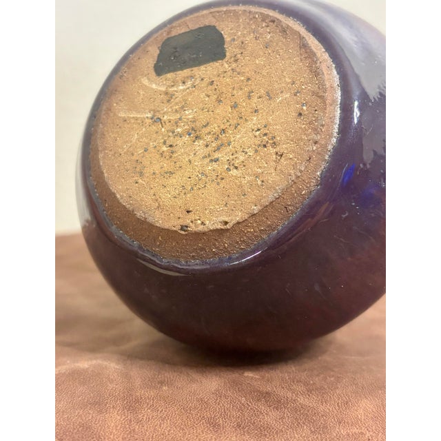 Vintage Mid-Century Modern Signed American Studio Pottery Bud Vase For Sale In Miami - Image 6 of 6