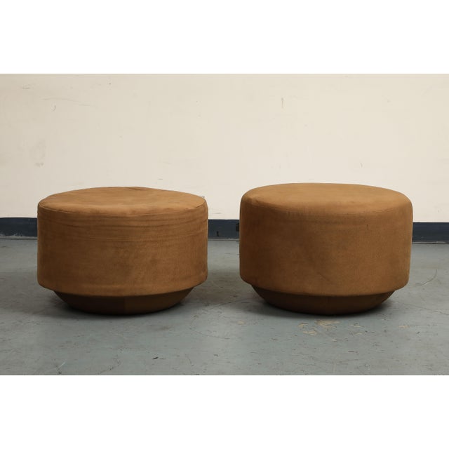 Contemporary Round Brown Suede Ottomans For Sale In New York - Image 6 of 18