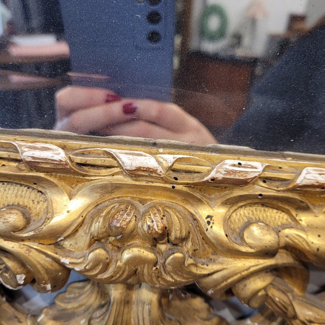 Napoleon III Wall Mirror with Coat of Arms in Carved and Gilded Wood, France, 1880s For Sale - Image 14 of 18