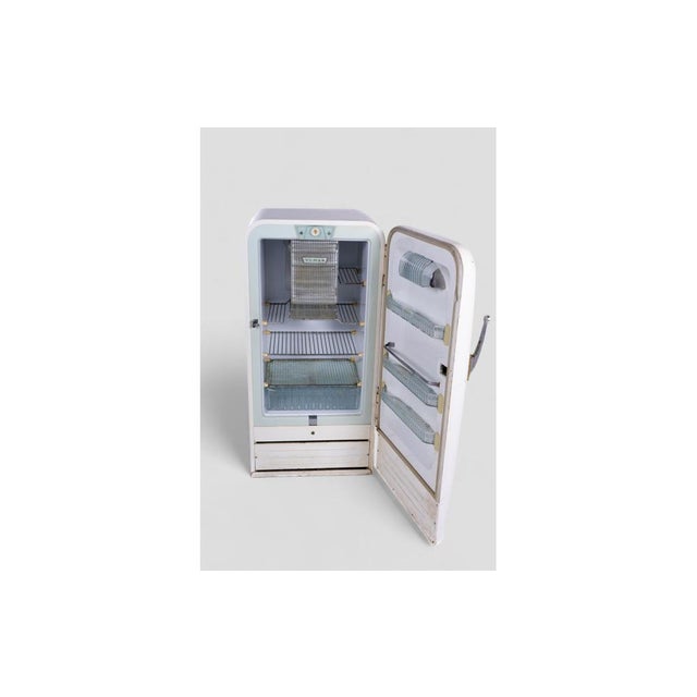 Vintage Yuman Refrigerator Original and Functional, 1950s For Sale - Image 4 of 13