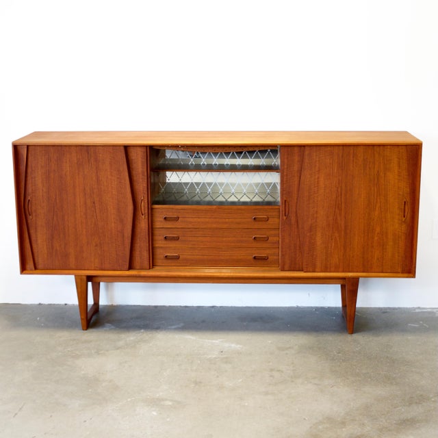 Brown 1950s Kurt Østervig Teak Tall Sideboard / Highboard With Illuminated Bar Cabinet For Sale - Image 8 of 14