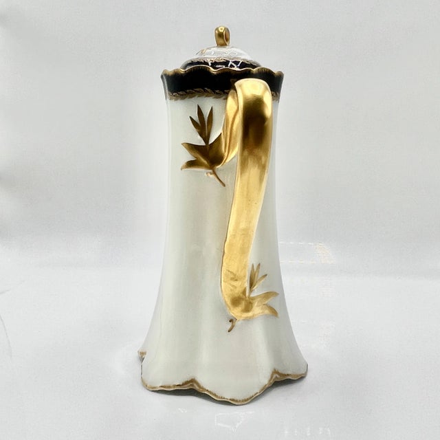 French Art Nouveau Blue and Gold Porcelain Demitasse Coffee Service from Haviland Limoges, France, 1900s, Set of 13 For Sale - Image 12 of 18