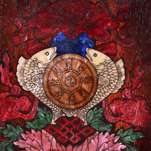 Late 20th Century Wooden Plaque With Mother-of-Pearl Auspicious Symbols Inlay For Sale - Image 4 of 9