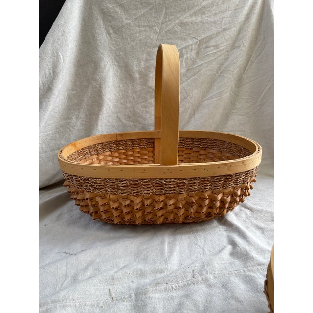 Early 20th Century Vintage Split Oak Curly Cue Gathering Baskets-A Pair For Sale - Image 5 of 12