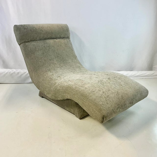 1960s Mid-Century Italian Boho Chic Scalamandre Wave Chaise Lounge, After Adrian Pearsall. For Sale - Image 12 of 17