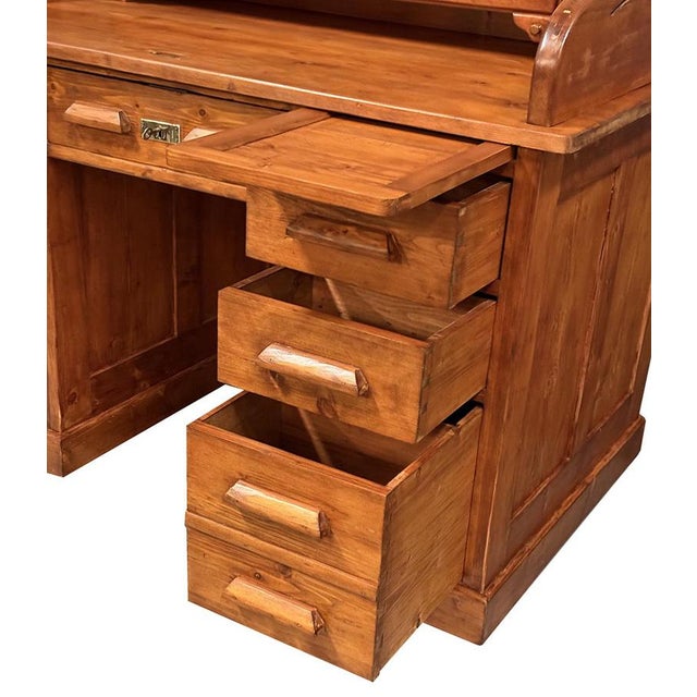 Vintage American Roll-Top Desk in Oak, 1920s For Sale - Image 6 of 12