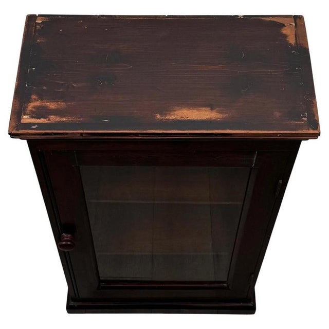 Antique Early 20th Century English Edwardian Rustic Glazed Pine Vitrine For Sale - Image 4 of 11