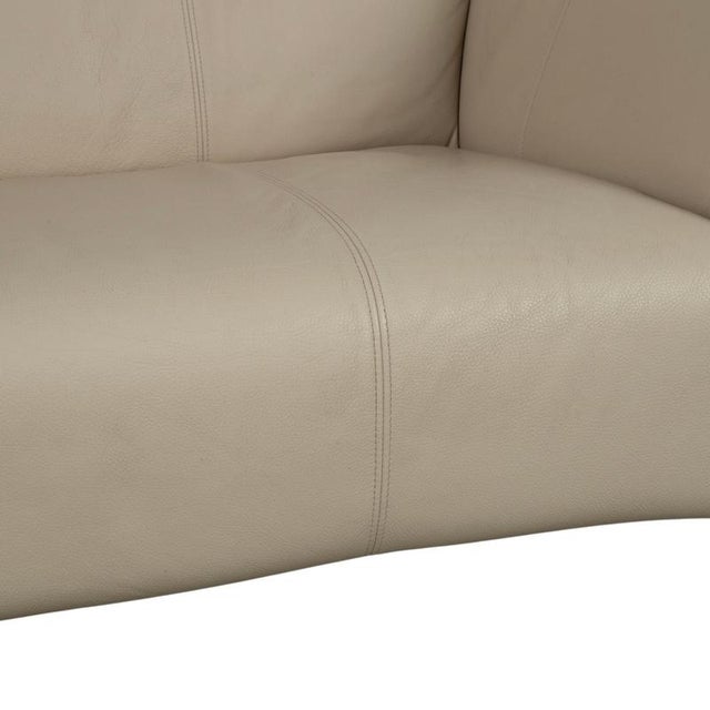 Modern 322 Leather Two-Seater Beige Cream Sofa from Rolf Benz For Sale - Image 3 of 15