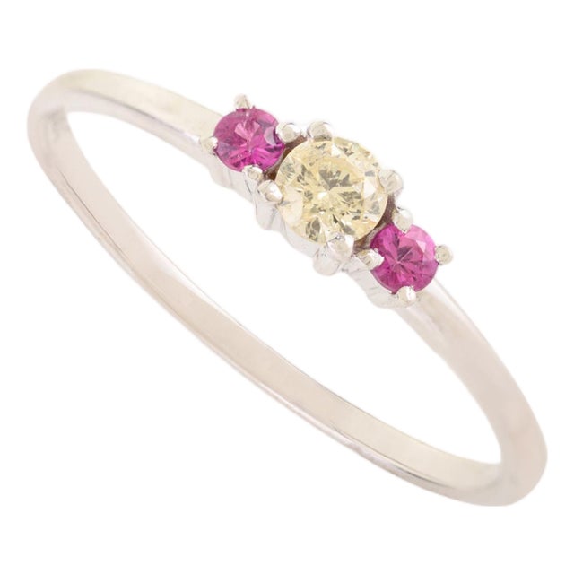 Diamond and Ruby Three-Stone Ring in 14k Gold Everyday Fine Jewelry Size 6.5 For Sale