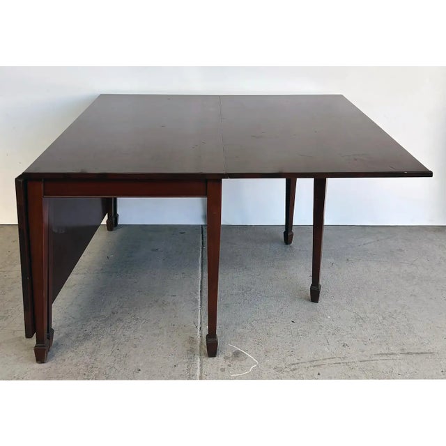 Wood 1950s Antique Style Mahogany Drop Leaf Gateleg Table For Sale - Image 7 of 9