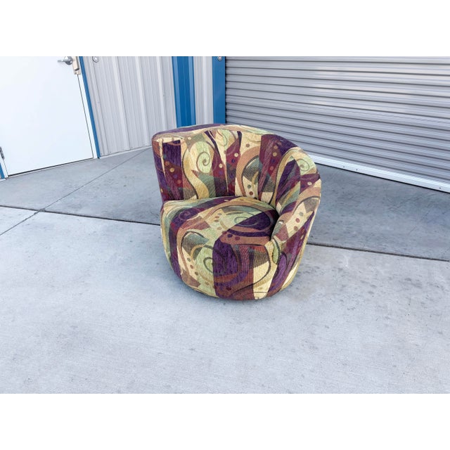 Textile 1970s Vintage Pair of Nautilus Swivel Lounge Chairs Styled After Vladimir Kagan For Sale - Image 7 of 12