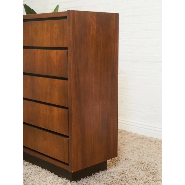 Lane Furniture 1970’s Lane Floating Highboy For Sale - Image 4 of 10