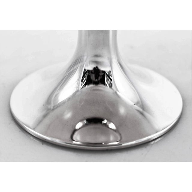 This handsome compote is understated and elegant. There’s just a simple line going around the top rim of the compote. The...