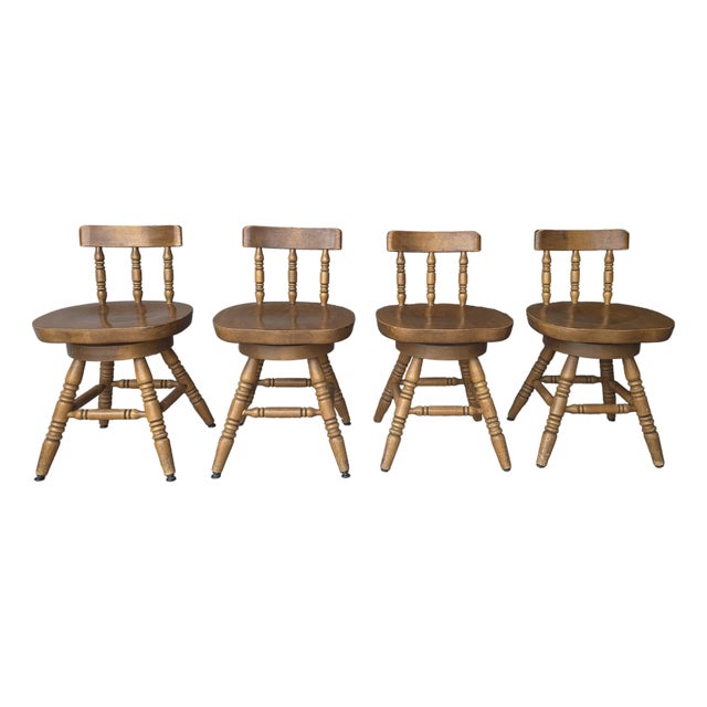 Set of 4 Low Back Colonial Windsor Swivel Chairs For Sale