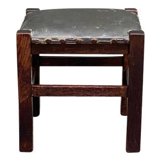 Early 20th Century Antique Barber Bros Chair Company Tiger Oak Footstool, Grand Rapids Michigan For Sale